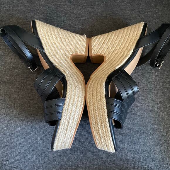 Torrid black strap, platform, heel wedge size 9.5W - Picture 8 of 9